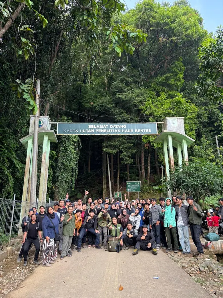 MENGUATKAN KOMPETENSI MAHASISWA MELALUI PRAKTIKUM LAPANGAN DI KHDTK HAURBENTES